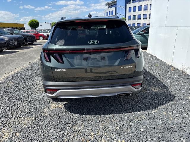 Hyundai / TUCSON / Grün / / / 18ALU SHZ NAVI