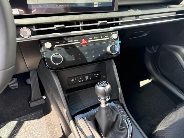 Hyundai / TUCSON / Grün / / / 18ALU SHZ NAVI