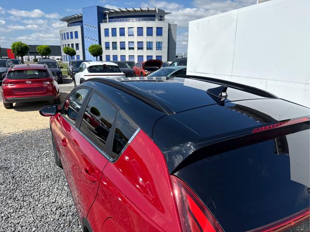 Hyundai / BAYON / Rot / / / DCT ACC SmartSense PLUS NAVI SHZ RFK PDC KLIMAAUTOMATIK