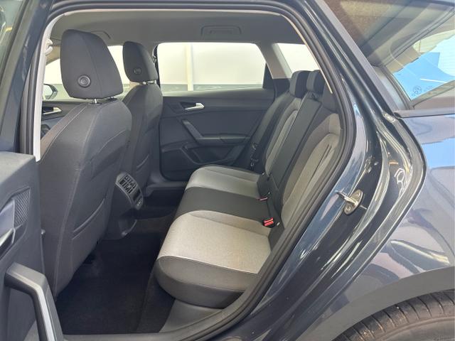 Seat / Leon / Grau / / / 1.5 TSI ACC RFK PDC 