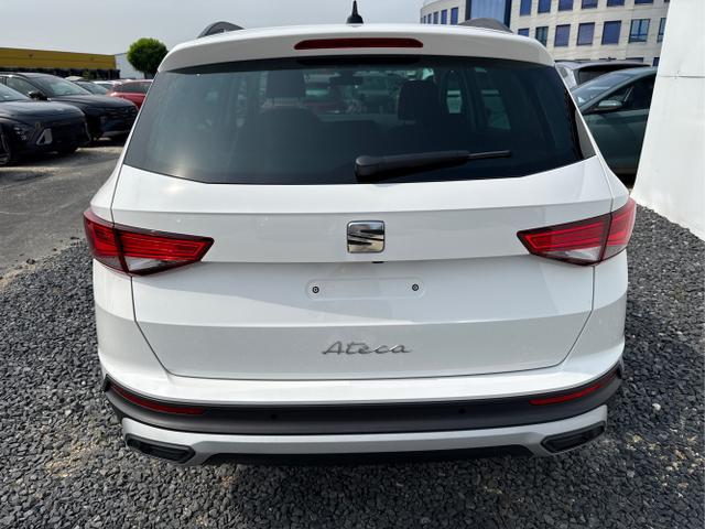 Seat / Ateca / Weiß / / / DSG BLACK PACK SHZ RFK ACC 