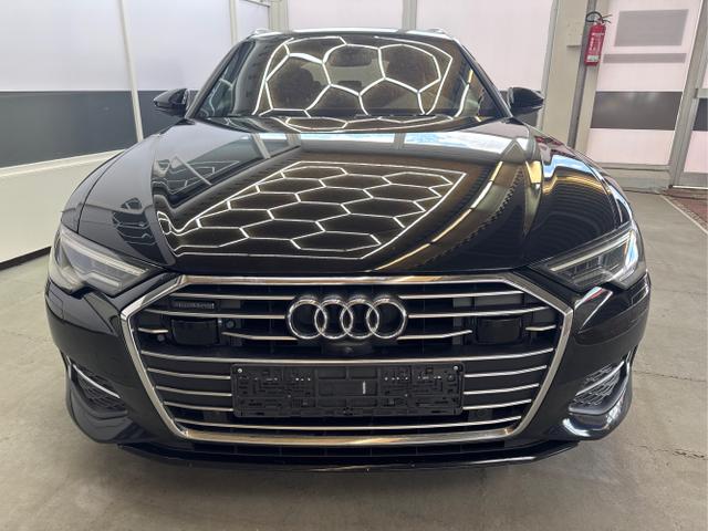 Audi / A6 Avant / Schwarz / / / AUT SH AHK NAVI MATRIX 360 ACC