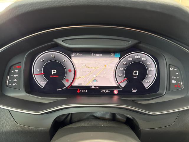 Audi / A6 Avant / Schwarz / / / AUT SH AHK NAVI MATRIX 360 ACC