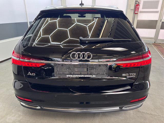 Audi / A6 Avant / Schwarz / / / AUT SH AHK NAVI MATRIX 360 ACC