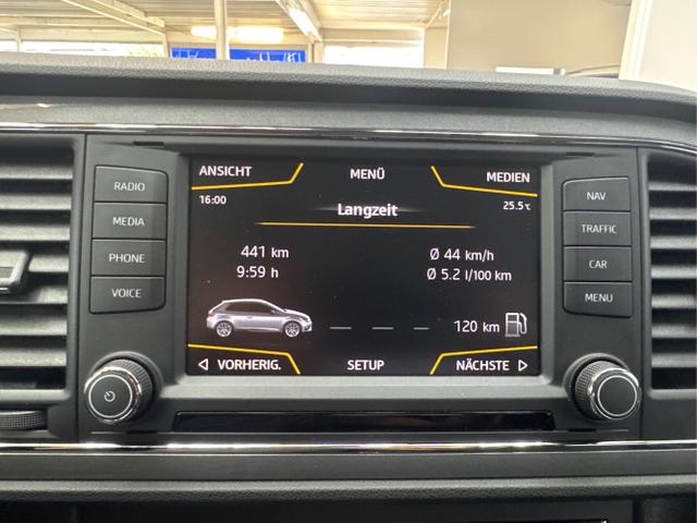 Seat / Leon / Weiß / / / 1.4 TSI DSG NAVI LED TEMPOMAT SHZ