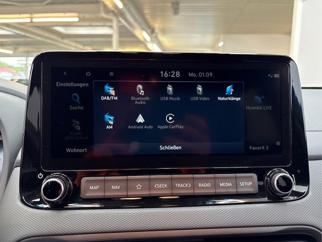 Hyundai / KONA / Blau / / / 6-Gang IMT NAVI KRELL SHZ RFK