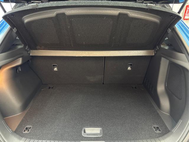 Hyundai / KONA / Blau / / / 6-Gang IMT NAVI KRELL SHZ RFK