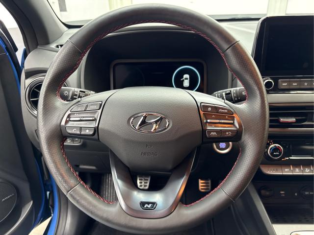 Hyundai / KONA / Blau / / / 6-Gang IMT NAVI KRELL SHZ RFK