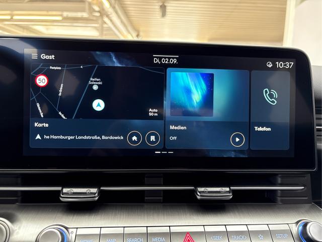 Hyundai / KONA / Schwarz / / / NAVI KLIMAAUTOMATIK PDC v+h RFK