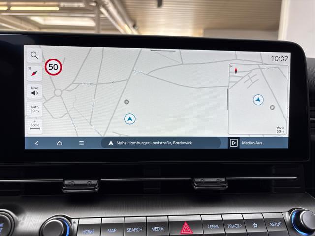 Hyundai / KONA / Schwarz / / / NAVI KLIMAAUTOMATIK PDC v+h RFK