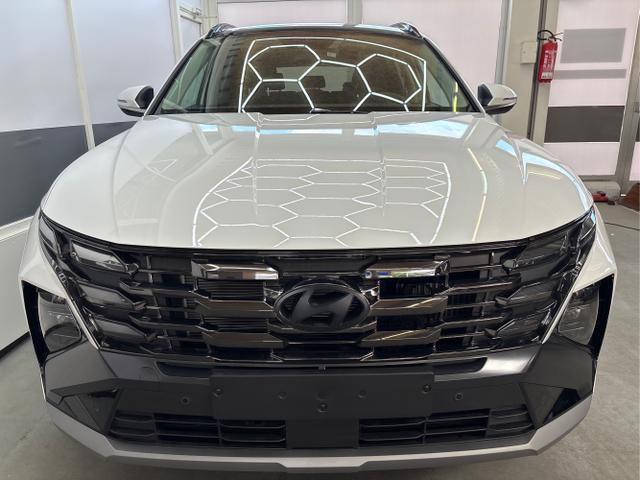 Hyundai TUCSON - Premium PANO SHZ v+h 18 ALU