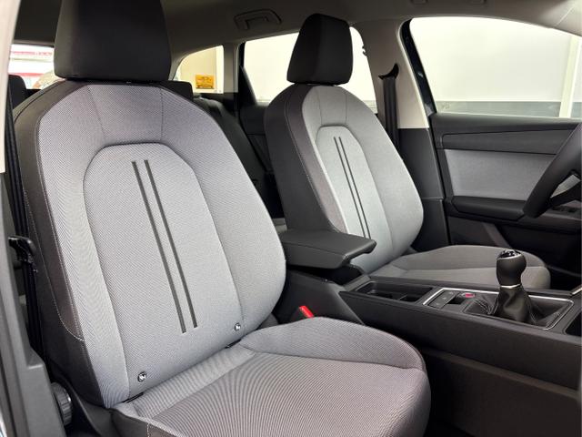 Seat / Leon / Blau / / / 1.5 TSI SHZ ACC RFK PDC 