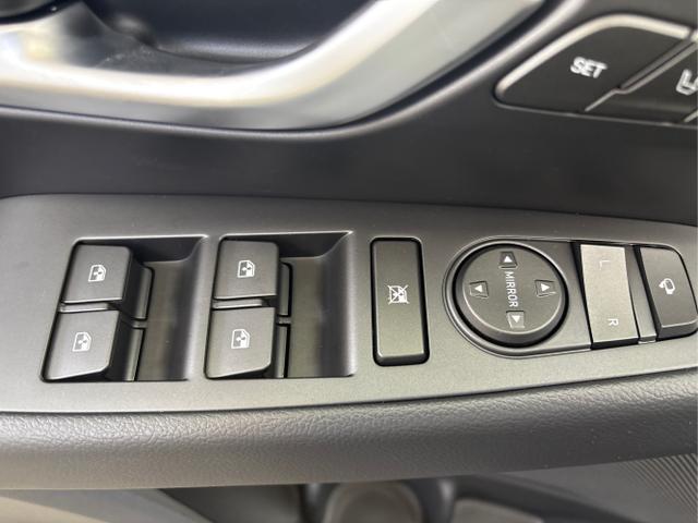 Hyundai / i30 / Blau / / / DCT ACC NAVI RFK WP 