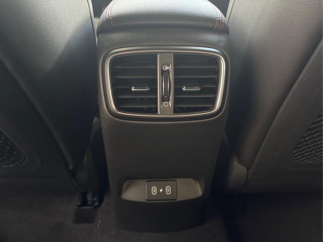 Hyundai / i30 / Blau / / / DCT ACC NAVI RFK WP 