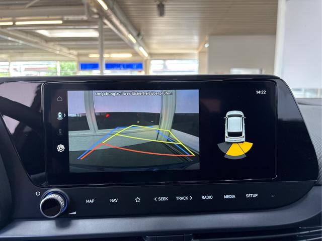 Hyundai / BAYON / Grau / / / DCT NAVI RFK PDC 