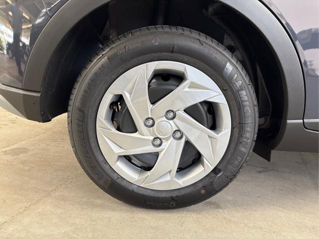 Hyundai / BAYON / Grau / / / DCT NAVI RFK PDC 