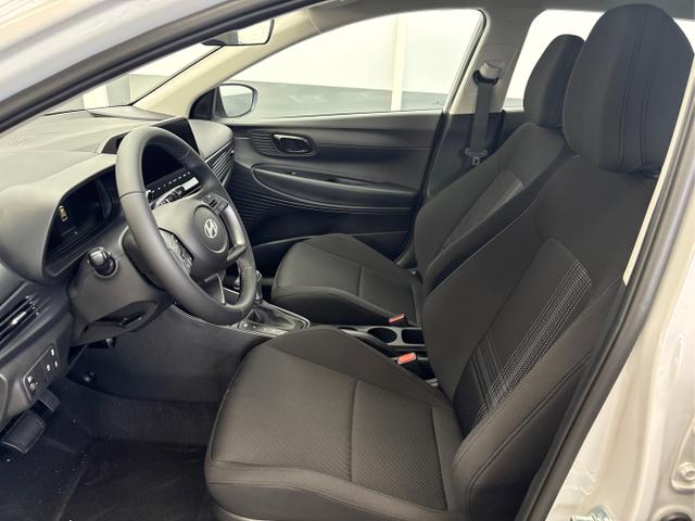Hyundai / BAYON / Grau / / / DCT NAVI RFK PDC 