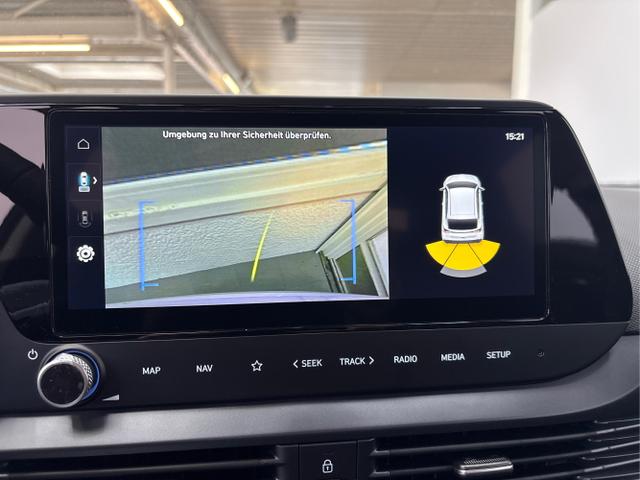 Hyundai / BAYON / Grau / / / DCT NAVI RFK PDC 