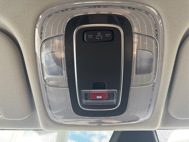 Hyundai / BAYON / Grau / / / DCT NAVI RFK PDC 