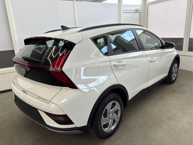 Hyundai / BAYON / Weiß / / / DCT NAVI RFK PDC 