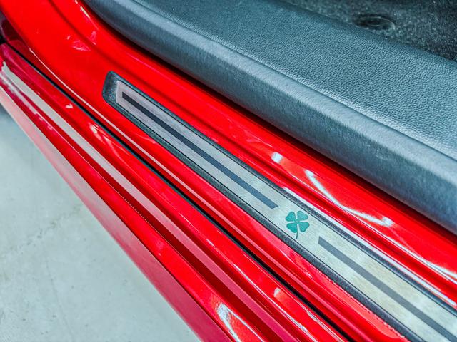 Alfa Romeo Stelvio QUADRIFOGLIO VERDE AKRAPOVIC Technologie-Paket 