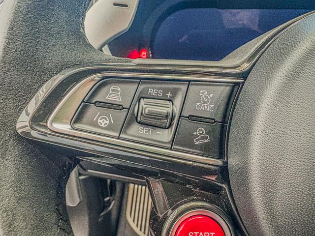 Alfa Romeo Stelvio QUADRIFOGLIO VERDE AKRAPOVIC Technologie-Paket 