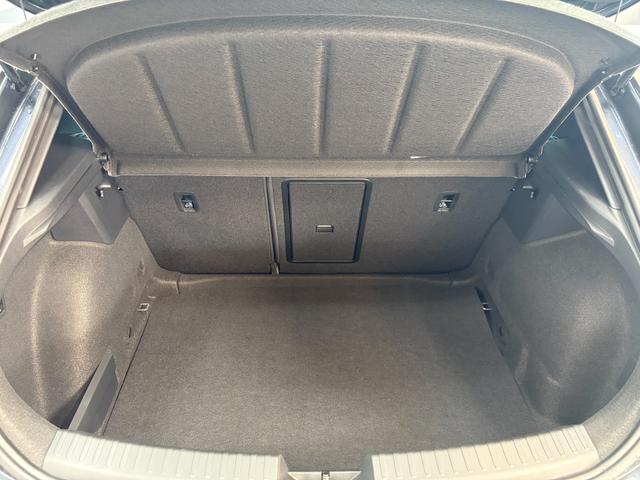 Seat Leon FR 1.5 TSI AHK MATRIX NAVI SHZ 