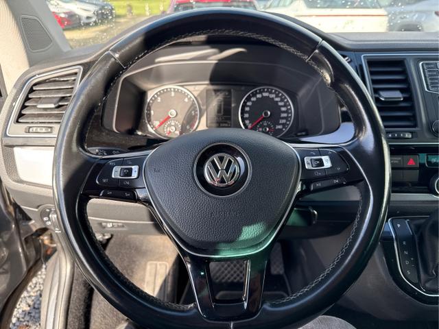 Volkswagen / T6 Caravelle / Grau / / / 