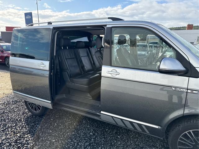 Volkswagen / T6 Caravelle / Grau / / / 