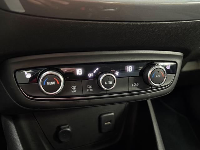 Opel Crossland X ELEGANCE SHZ KLIMAAUTOMATIK ALU TEMPOMAT 