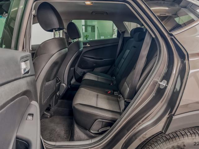 Hyundai TUCSON PREMIUM DCT KRELL NAVI PDC v+h 
