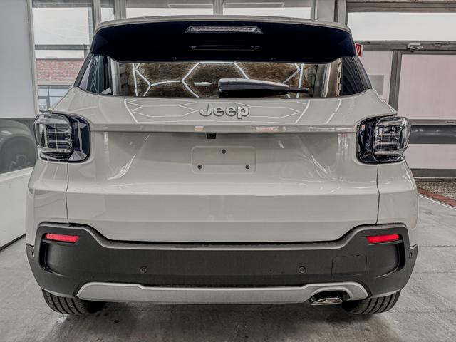 Jeep Avenger Summit e-DCT6 ACC RFK SHZ PDC KEYLESS El.Heckklappe 