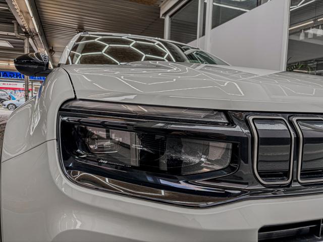 Jeep Avenger Summit e-DCT6 ACC RFK SHZ PDC KEYLESS El.Heckklappe 