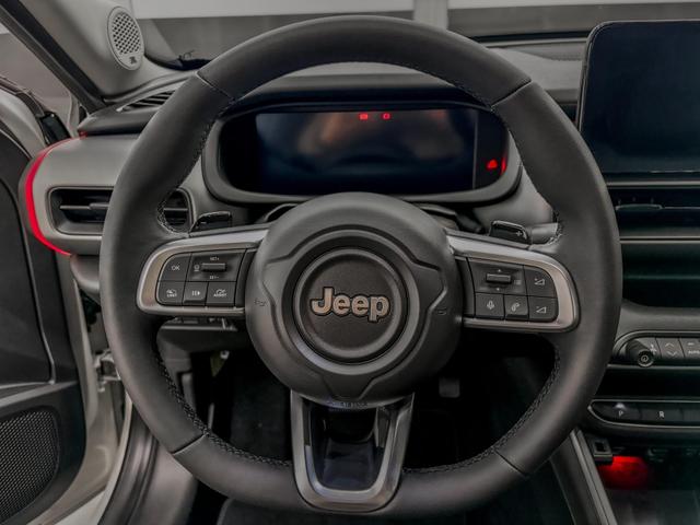 Jeep Avenger Summit e-DCT6 ACC RFK SHZ PDC KEYLESS El.Heckklappe 