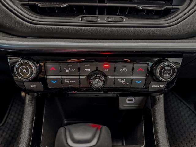 Jeep Compass ALTITUDE 1.5 DCT MHEV ACC RFK SHZ KEYLESS 
