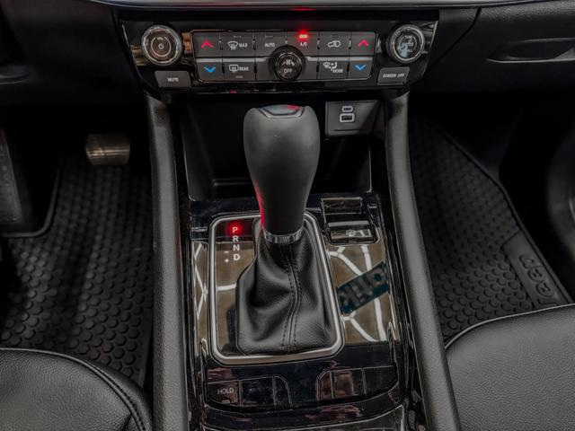 Jeep Compass ALTITUDE 1.5 DCT MHEV ACC RFK SHZ KEYLESS 