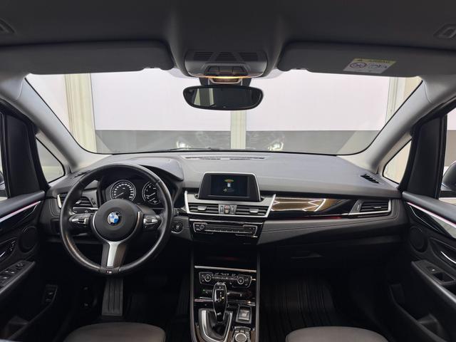BMW 2er Gran Tourer 218i Sport Line STEPTRONIC LED SHZ KLIMAAUTOMATIK 