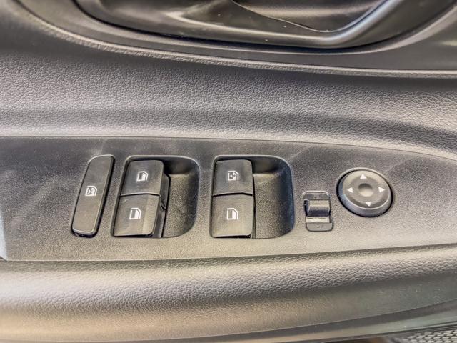 Hyundai i20 COMFORT FL NAVI Klimaautomatik SHZ 