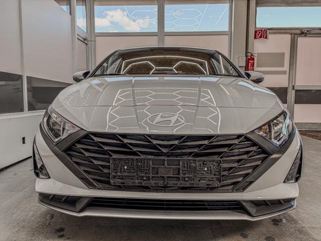 Hyundai i20 COMFORT FL NAVI RFK TEMPOMAT 