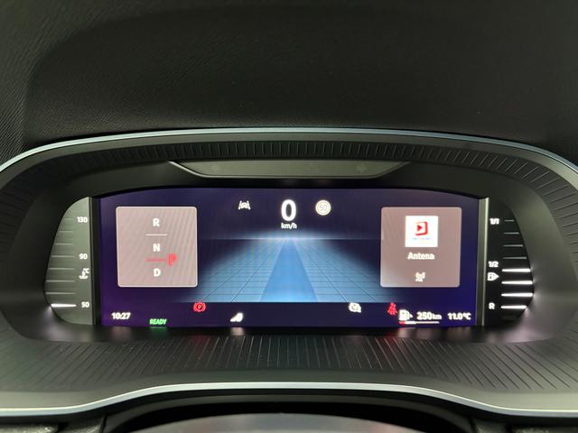 Skoda Octavia Combi SELECTION 1.5 MHEV AHK DSG NAVI ACC SHZ RFK 