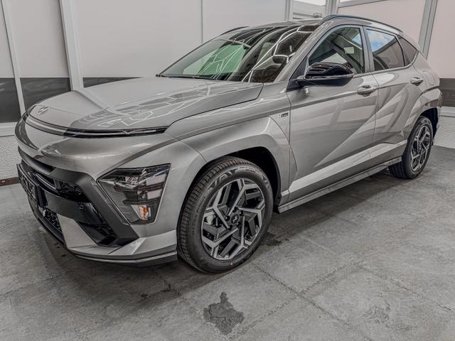 Hyundai KONA - PREMIUM PLUS 1.6 4WD T-GDi DCT N-LINE SHZ NAVI ACC RFK Vorlauffahrzeuge