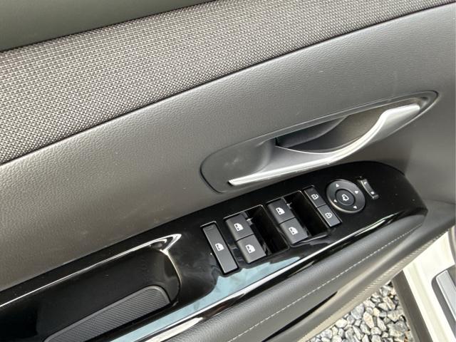 Hyundai / TUCSON / Weiß / / / 20th Anniversary AUT 360 ACC KRELL NAVI PDC RFK SHZ HUD