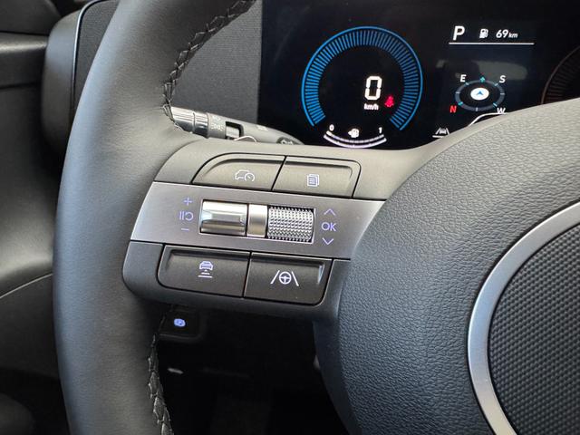 Hyundai KONA STYLE PLUS DCT SHZ ACC NAVI RFK PDC 