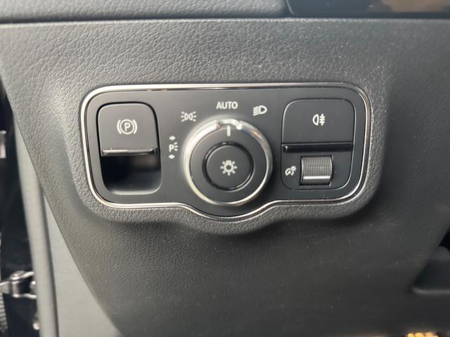 Mercedes-Benz B-Klasse B 200 AMG Line DCT DCC WEBASTO NAVI SHZ 
