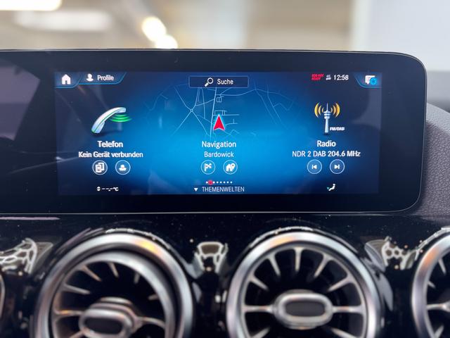 Mercedes-Benz B-Klasse B 200 AMG Line DCT DCC WEBASTO NAVI SHZ 