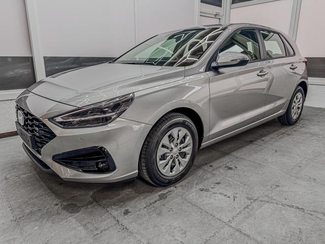 Hyundai i30 - STYLE NAVI LED RFK PDC Vorlauffahrzeuge