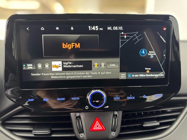 Hyundai i30 STYLE NAVI LED RFK PDC 