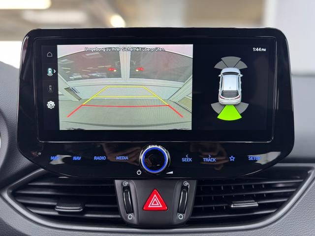 Hyundai i30 STYLE NAVI LED RFK PDC 