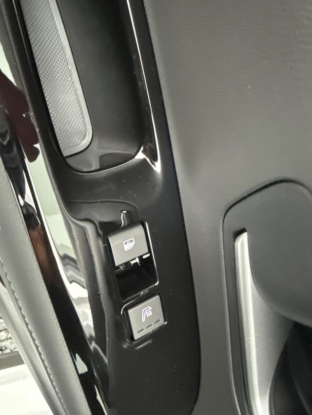 Hyundai / TUCSON / Weiß / / / MHEV DCT ACC SHZ 360 MATRIX KRELL 