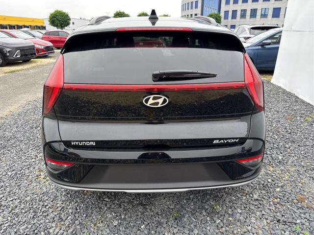 Hyundai / BAYON / Schwarz / / / DCT SHZ KLIMAAUTOMATIK PDC NAVI RFK